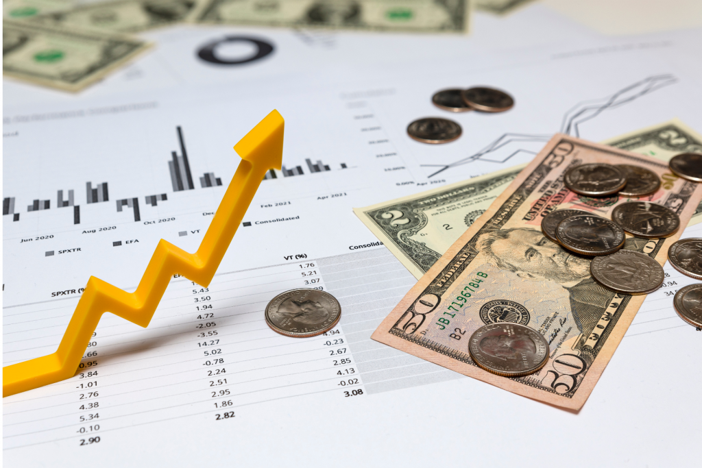 Graph-showing-economic-growth-projections